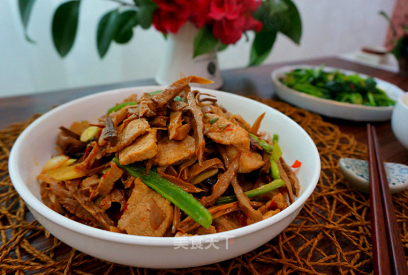 Smoked Bamboo Shoots Pork recipe