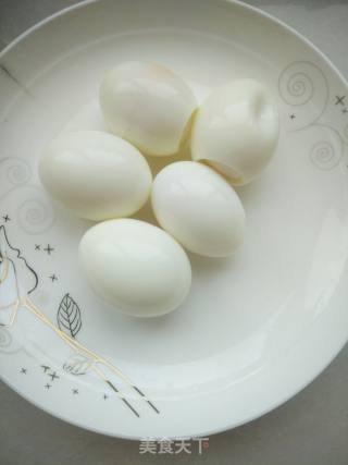 Braised Soybeans with Pork Belly and Eggs recipe