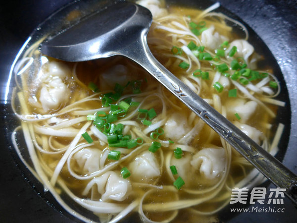 Shrimp Wonton Noodle Soup recipe