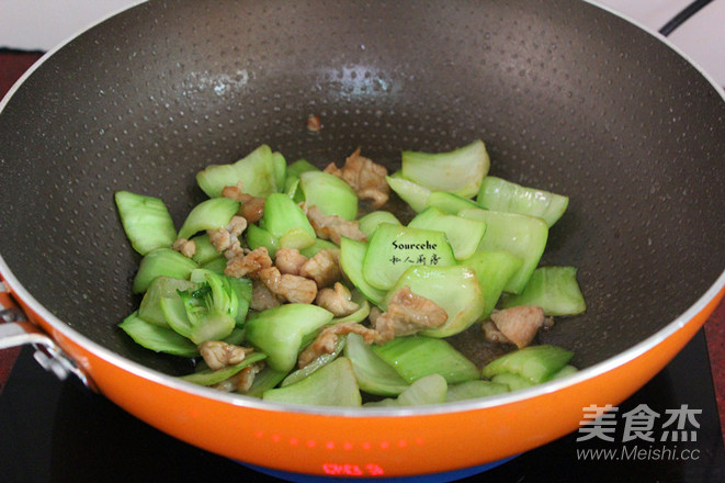 Stir-fried Vegetables with Sliced Pork recipe