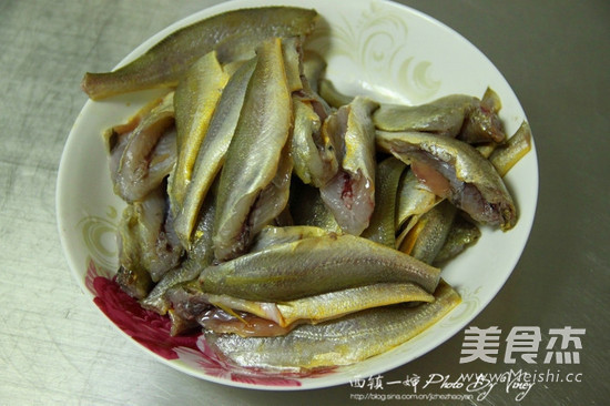 Homemade Smoked Yellow Croaker recipe