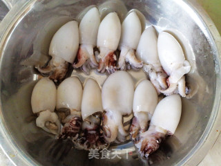 Stir-fried Cuttlefish with Korean Sauce recipe