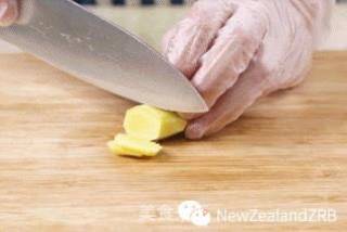 Alpine Purple Carrot Ribs New Zealand Flower Maw Soup recipe