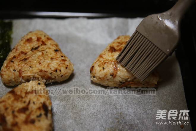 Tuna Grilled Rice Ball recipe