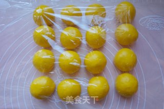 [tianjin] Yuanbao Egg Yolk Crisp recipe