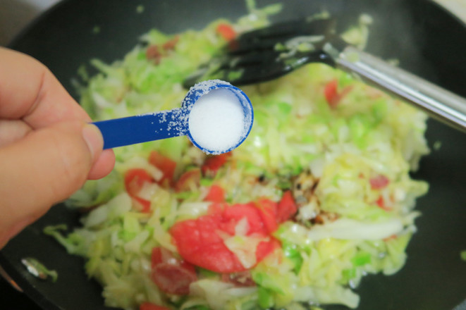 Home-cooked Egg Sausage Pancake Shreds recipe