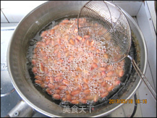 Peanuts with A Small Cold Dish with Wine recipe