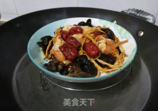 Steamed Wing Root with Fungus and Golden Needle recipe