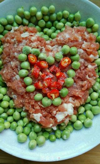 Steamed Peas with Minced Meat recipe
