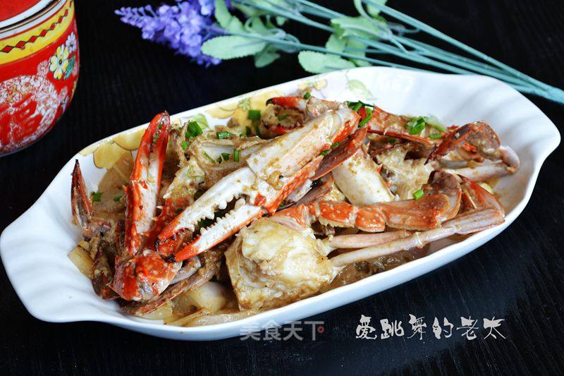 Fried Portunus Crab with Onions recipe