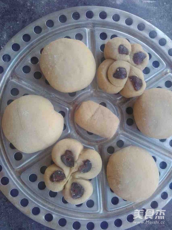 Milk-flavored Jujube-flavored Buns recipe