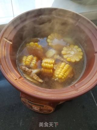 Crescent Bone Stewed Potatoes and Corn recipe