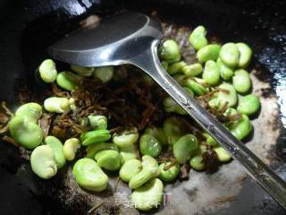 Plum and Vegetable Broad Bean Soup recipe