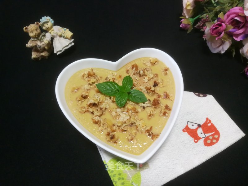Stewed Eggs with Ginger and Walnuts recipe