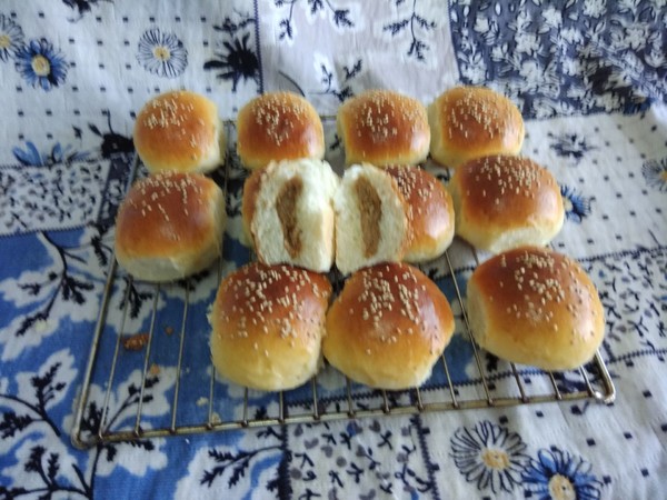 Peanut Stuffed Meal Buns recipe