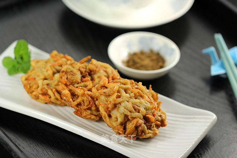 Shredded River Prawn and Carrot Cake recipe