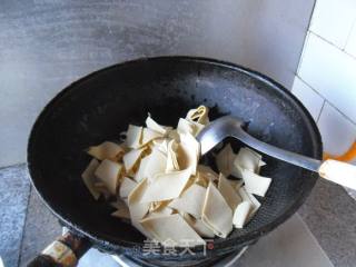 Dried Tofu and Cucumber Slices recipe
