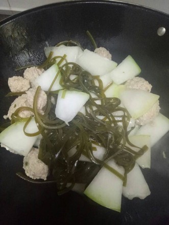 Roasted Seaweed Meatballs with Winter Melon