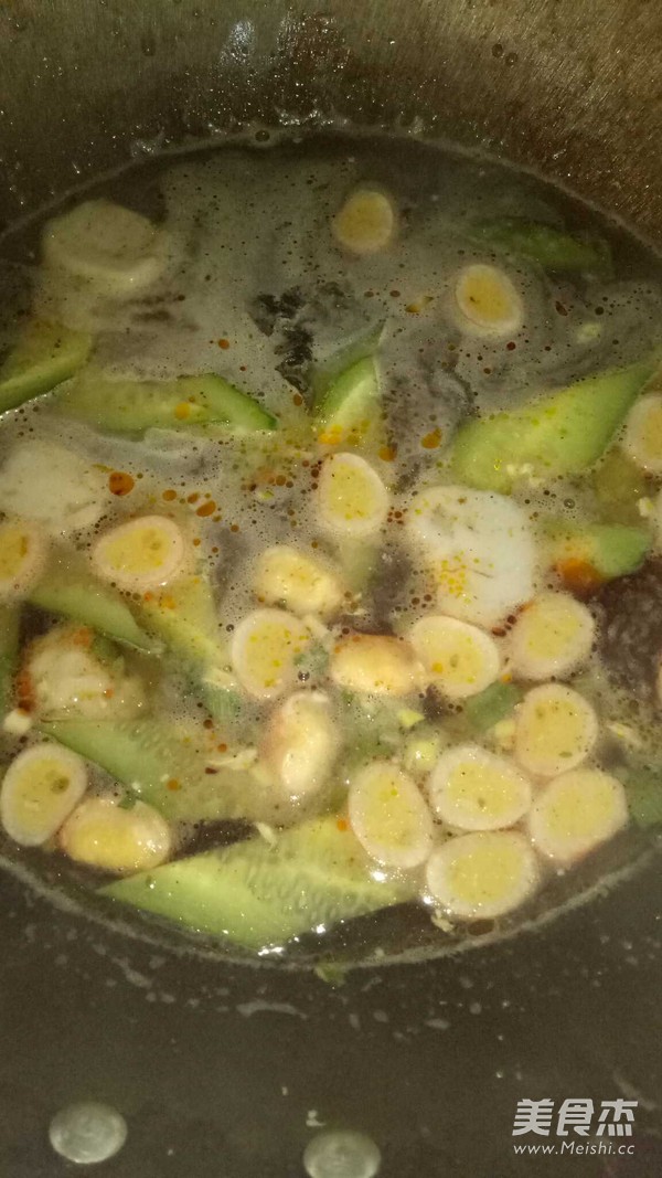 Seaweed Fish Balls and Melon Soup recipe