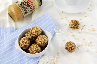 Oatmeal Peanut Butter Balls recipe