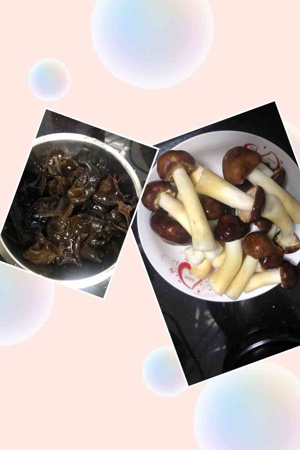 Stir-fried Black Fungus with Matsutake recipe