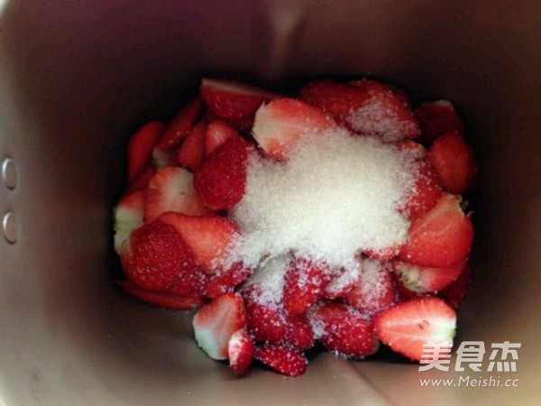 Strawberry Tart with Ruffles recipe