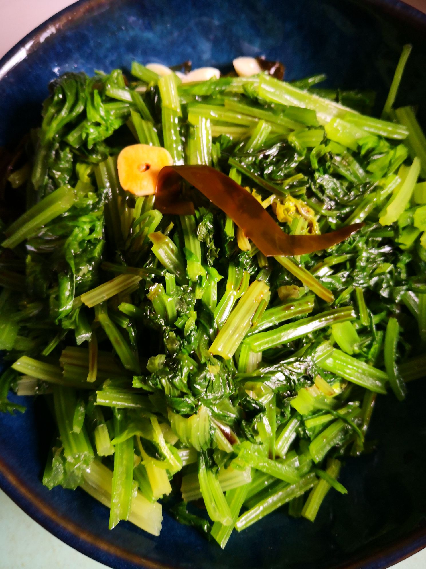 Celery Mixed with Kelp recipe