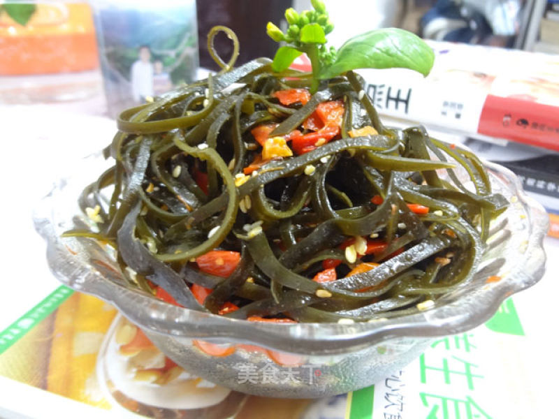 Hot and Sour Kelp Shreds recipe