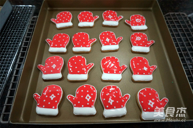 Christmas Series Icing Biscuits recipe