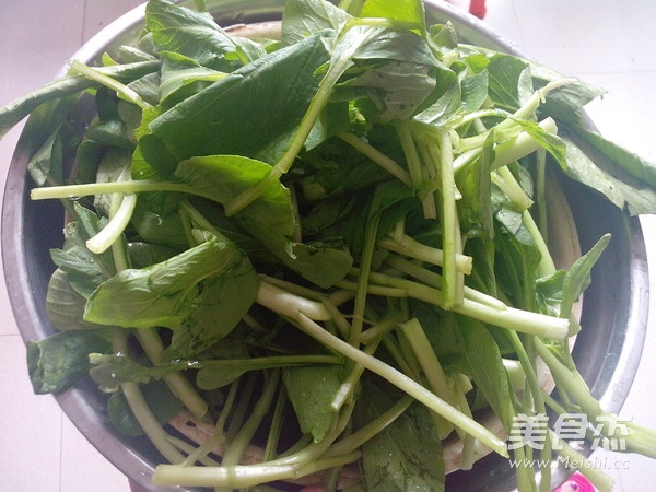 Spicy Stir-fried Choy Sum recipe