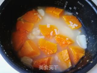 #团圆饭#pumpkin Lily Porridge recipe