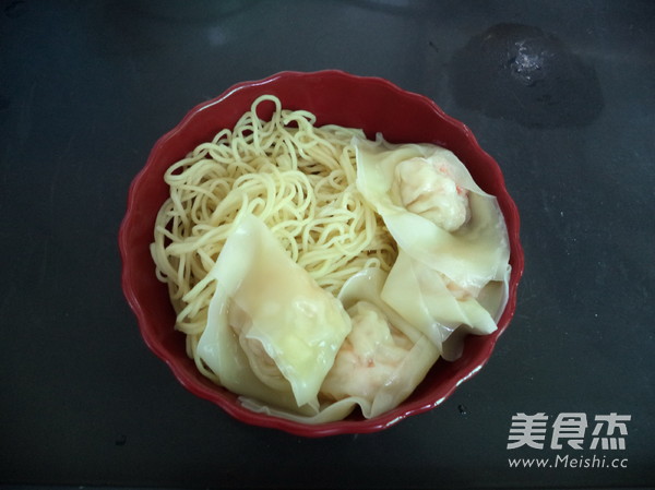 Shrimp Wanton Noodles recipe