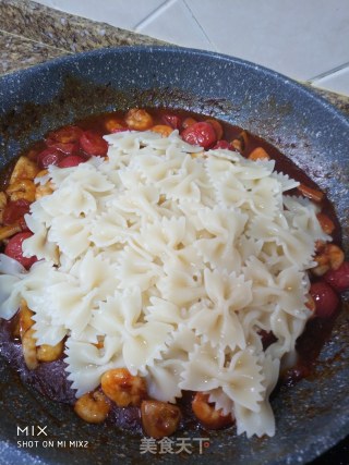 Shrimp, Mushroom, Tomatoes recipe