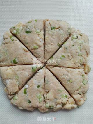 Scallion Cheese Scones recipe