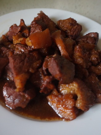 Stir-fried Sugar-colored Braised Pork recipe