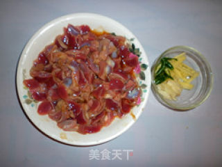 Stir-fried Pigeon Kidney with Curry recipe