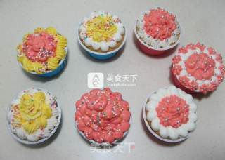 Sponge Cup Decorated Cake recipe