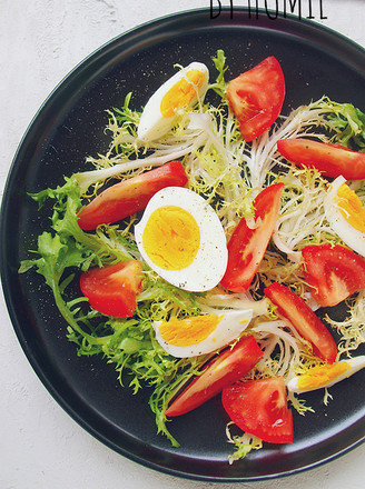 Tomato Poached Egg Salad [reduced Fat Recipe] recipe