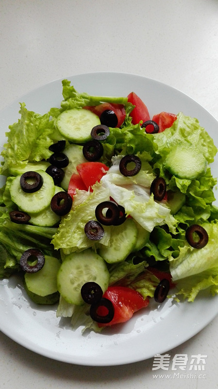 Red Wine Vinegar Salad recipe