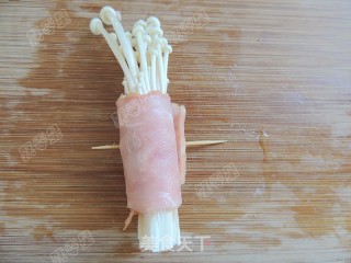 Bacon Enoki Mushroom Roll recipe