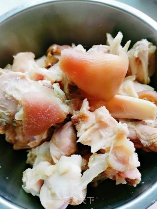 Chestnut Roasted Pig's Trotters recipe