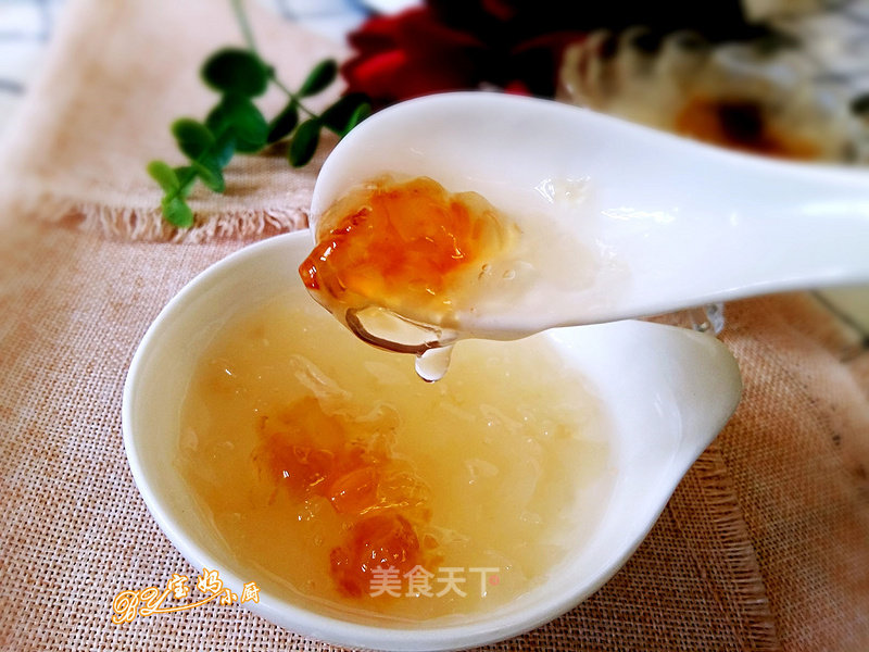 Peach Gum White Fungus Soup recipe