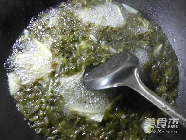 Pickled Vegetables and Leishan Rice Cake Soup recipe