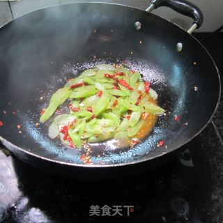 Spicy Fried Lettuce recipe