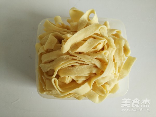 Simple Shaanxi Oil Splashed Noodles recipe