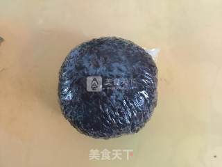 Black Glutinous Rice and Salty Rice Balls recipe