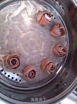 Chocolate Rose Buns recipe