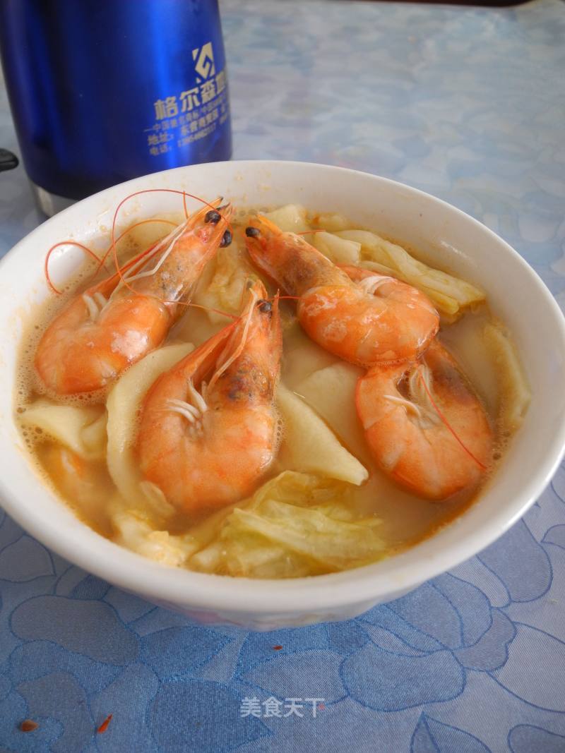 Prawn and Cabbage Noodle Soup