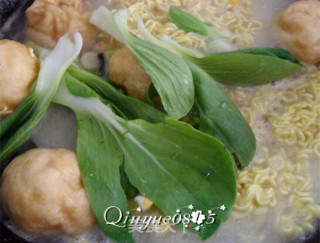 【hebei】noodles with Gluten Balls, Shrimp and Fish recipe
