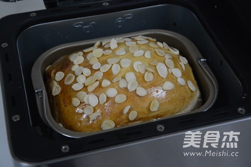 Breadmaker Almond Toast recipe